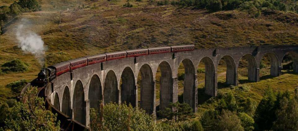 The Armoury Vila Glenfinnan Exterior foto